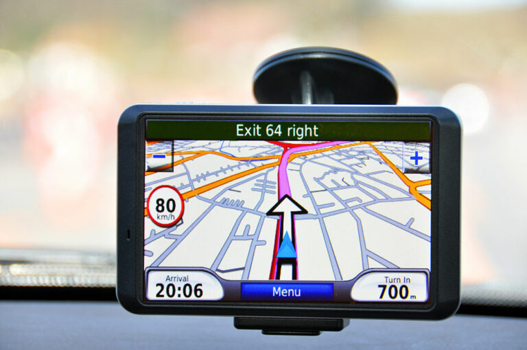 3 mistakes to avoid when choosing a GPS fleet tracking system